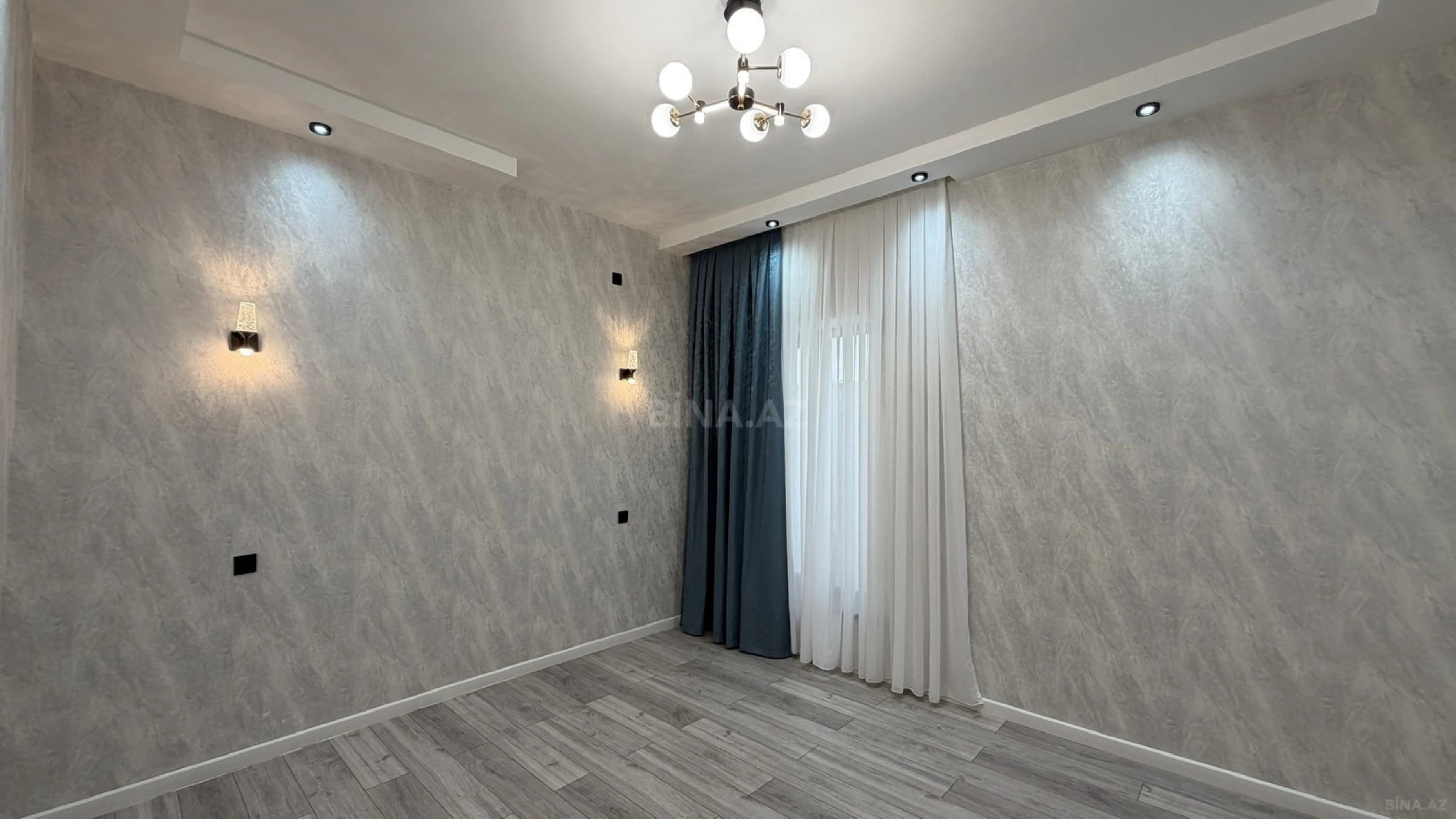 Satılır 4 otaqlı həyət evi 160 m²