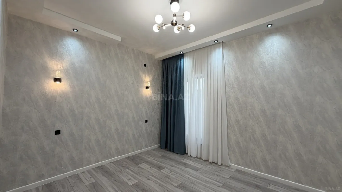 Satılır 4 otaqlı həyət evi 160 m²