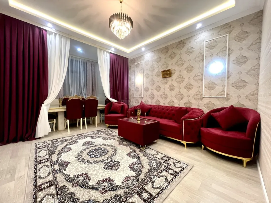 Satılır 3 otaqlı mənzil 110 m²