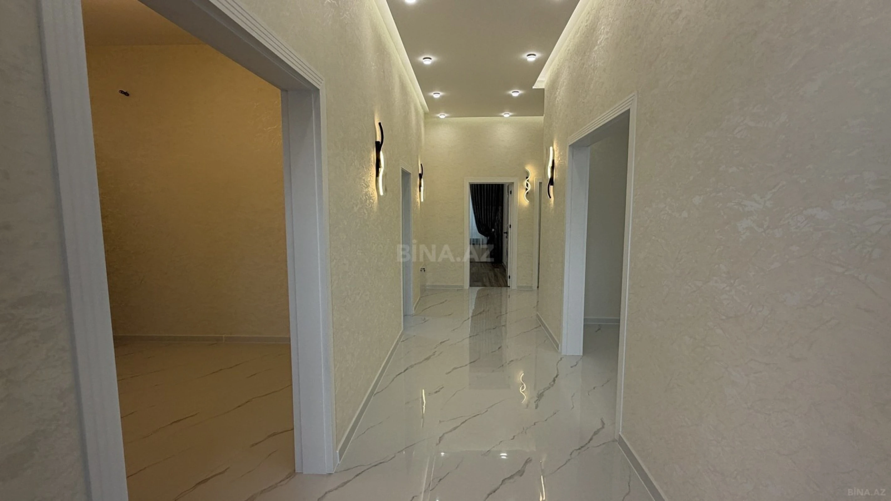 Satılır 4 otaqlı həyət evi 160 m²
