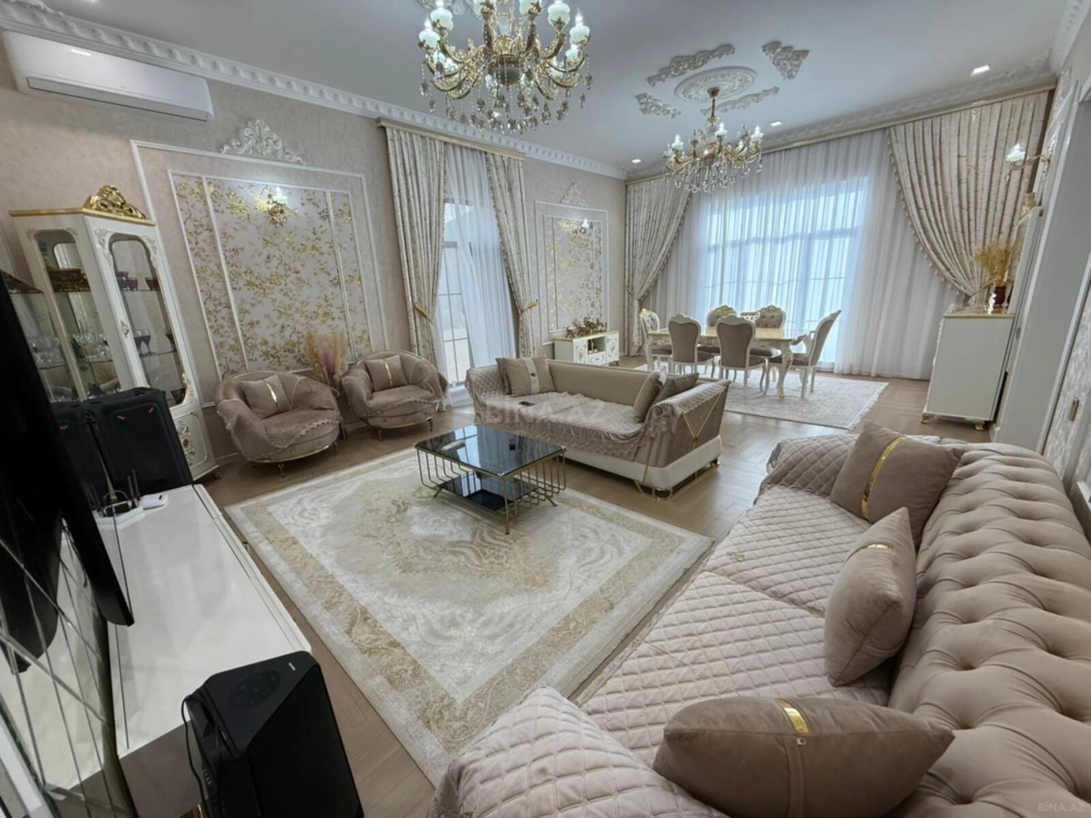 Satılır 5 otaqlı həyət evi 200 m²