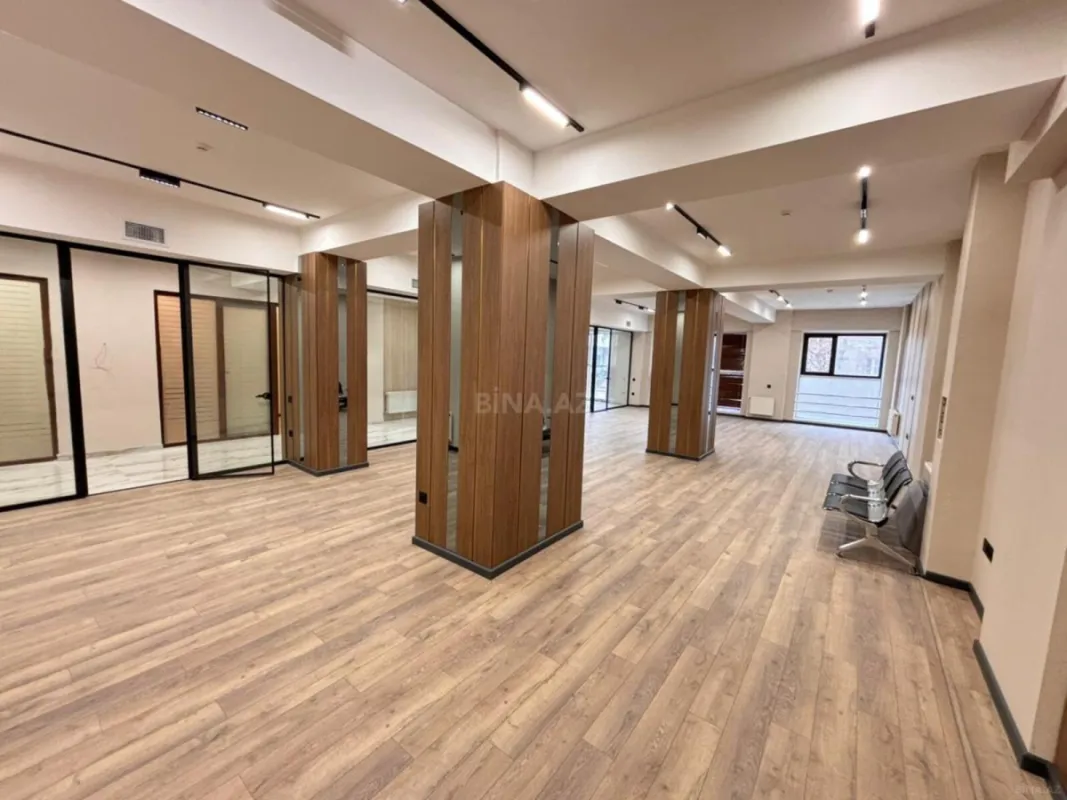 Kirayə verilir obyekt 330 m²