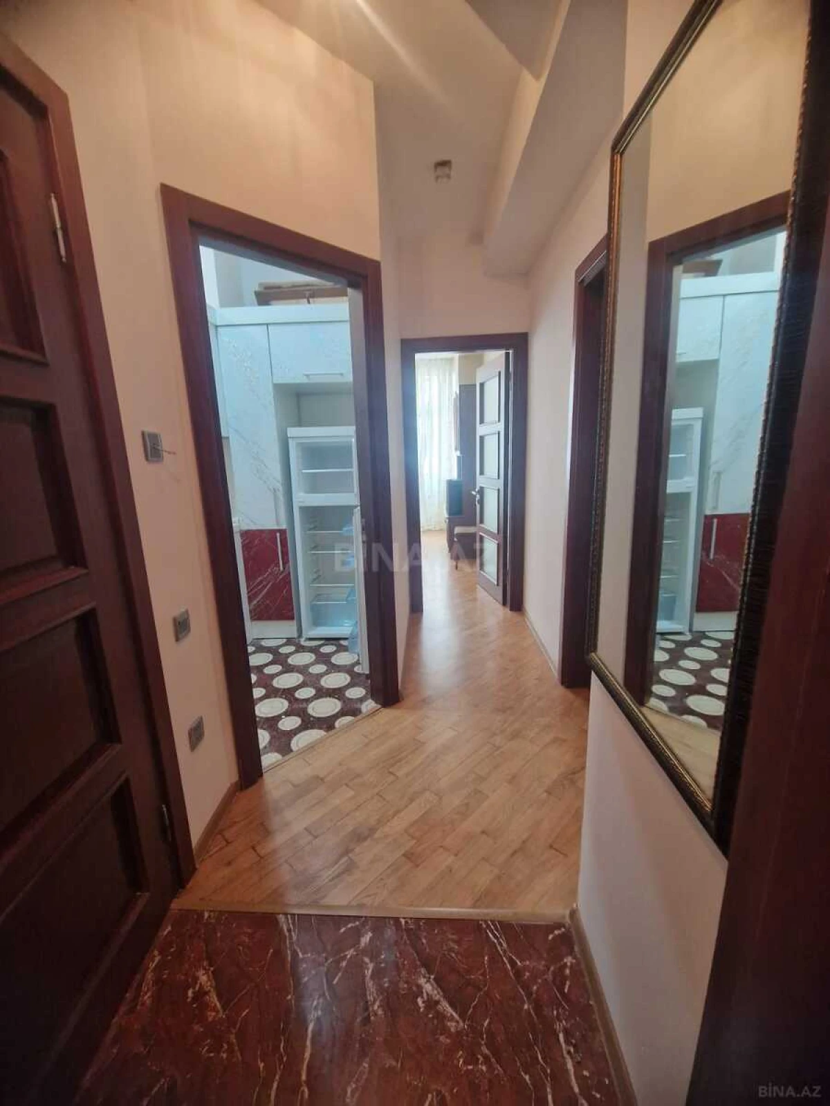 Satılır 2 otaqlı mənzil 60 m²