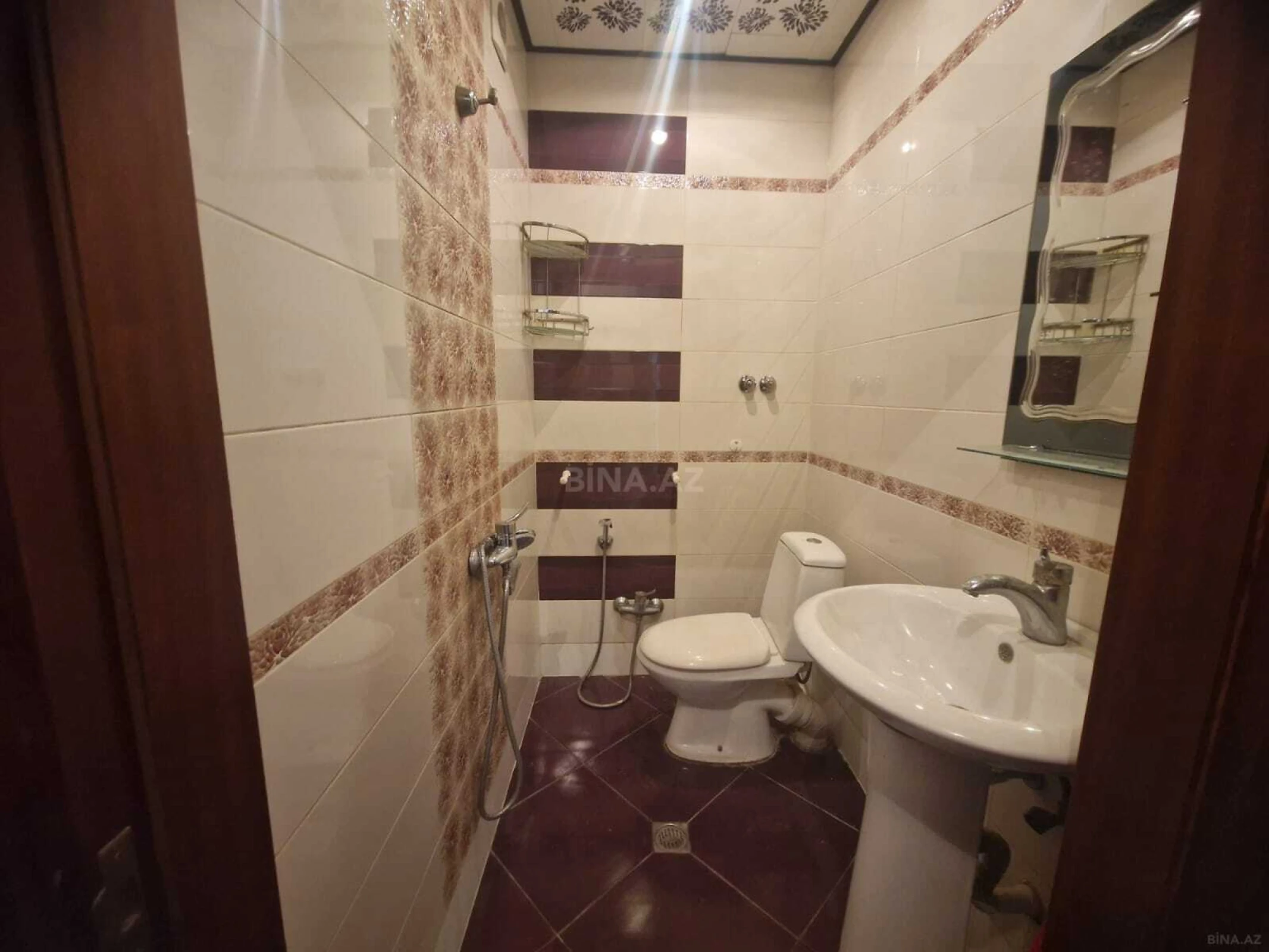 Satılır 2 otaqlı mənzil 60 m²