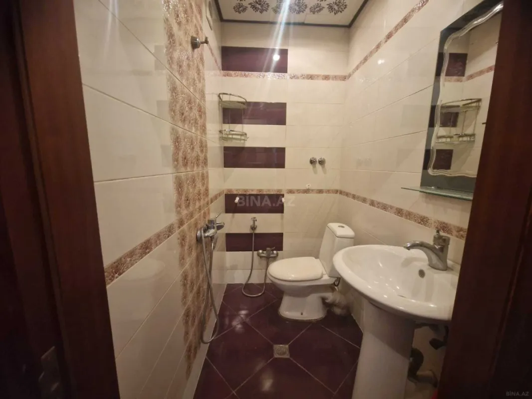 Satılır 2 otaqlı mənzil 60 m²