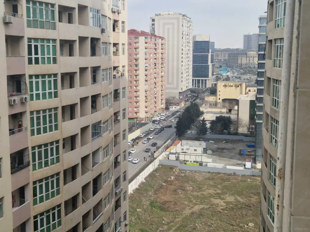 Satılır 2 otaqlı mənzil 60 m²