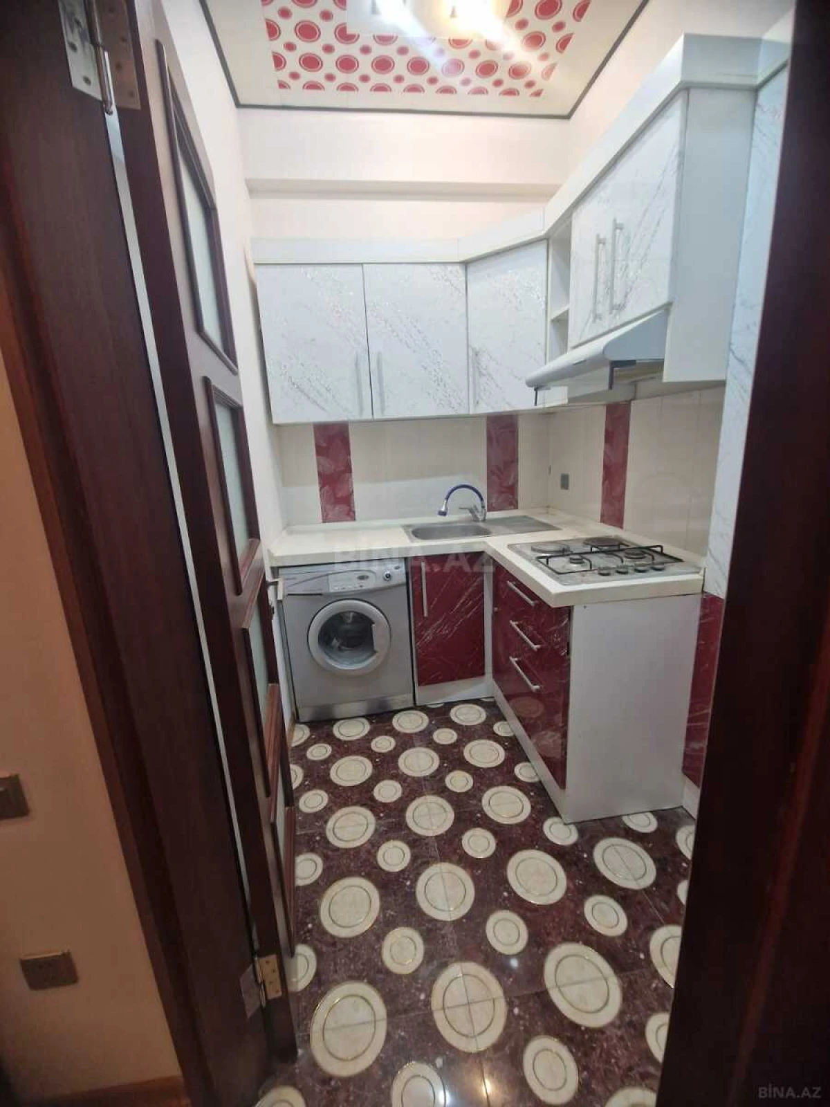 Satılır 2 otaqlı mənzil 60 m²