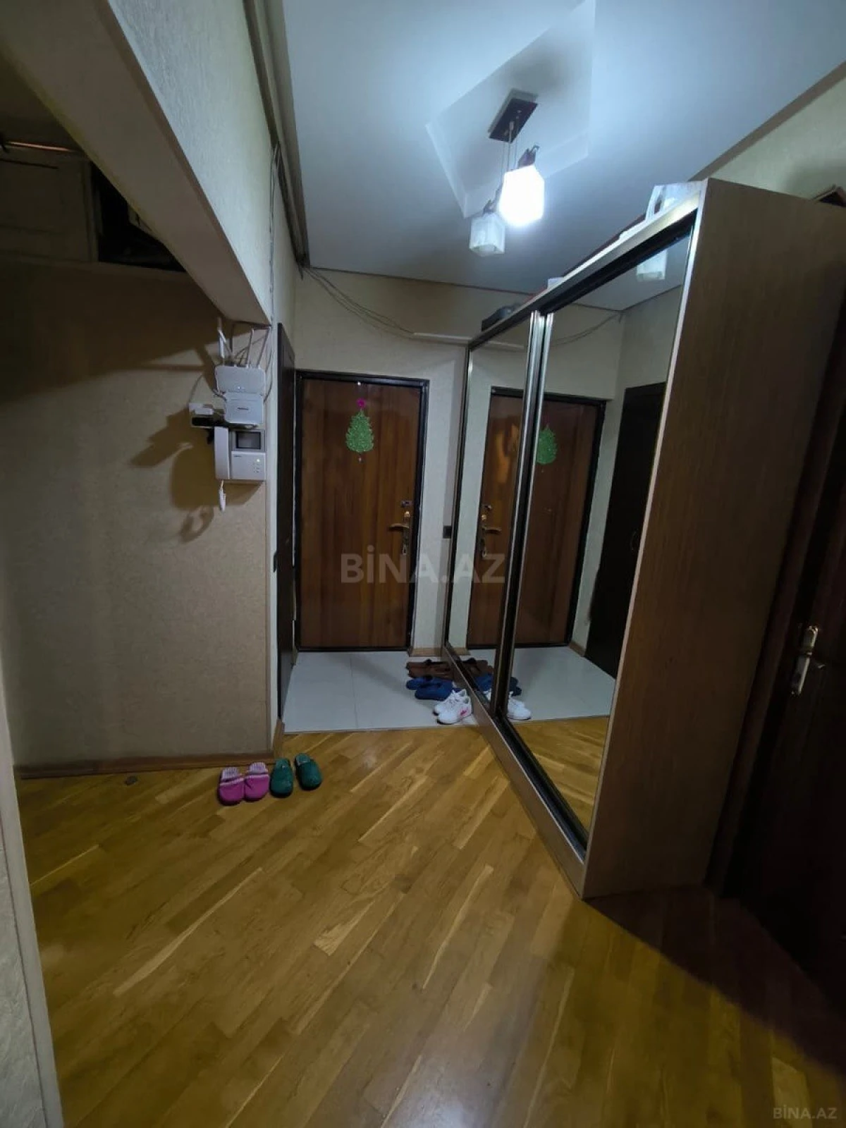 Satılır 3 otaqlı mənzil 80 m²