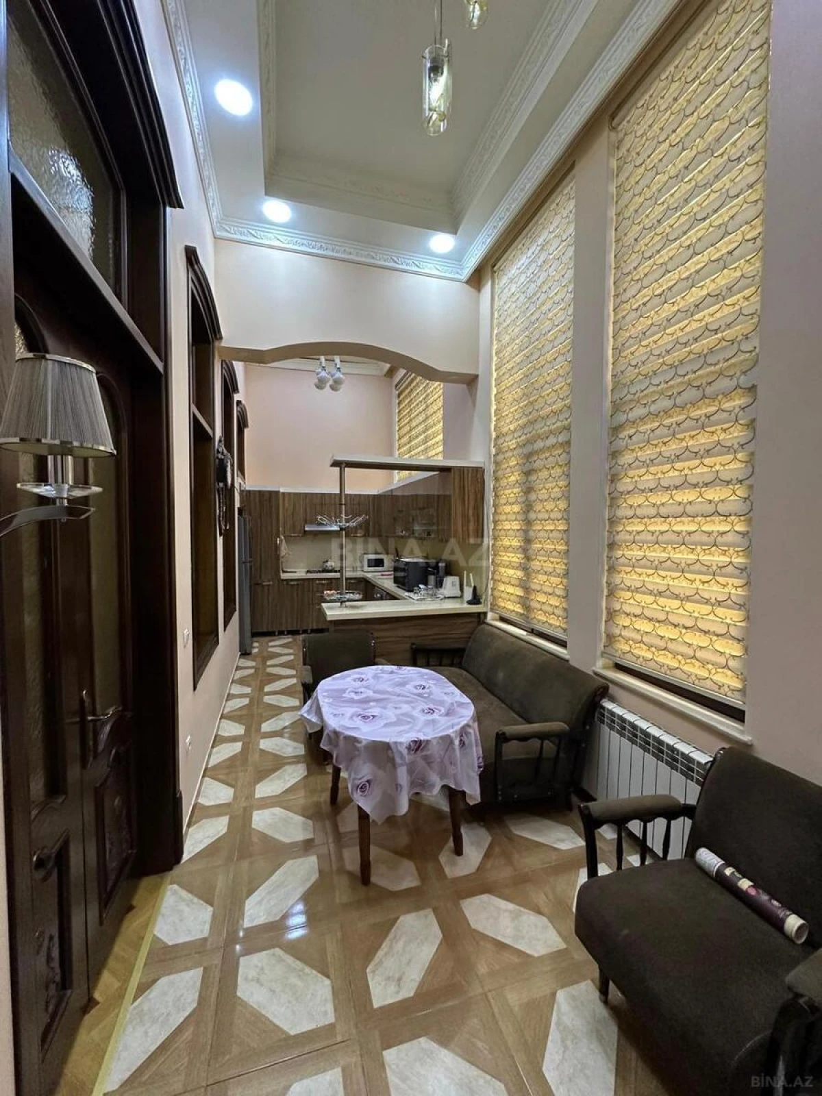 Kirayə verilir 2 otaqlı mənzil 80 m²