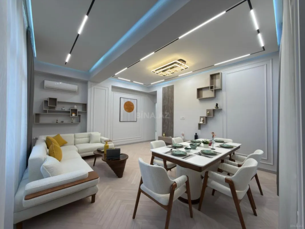 Satılır 3 otaqlı mənzil 125 m²