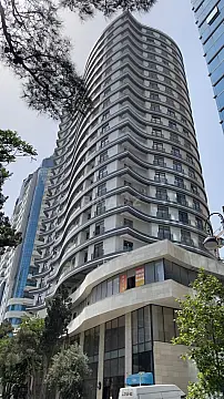 Satılır 3 otaqlı mənzil 106 m²