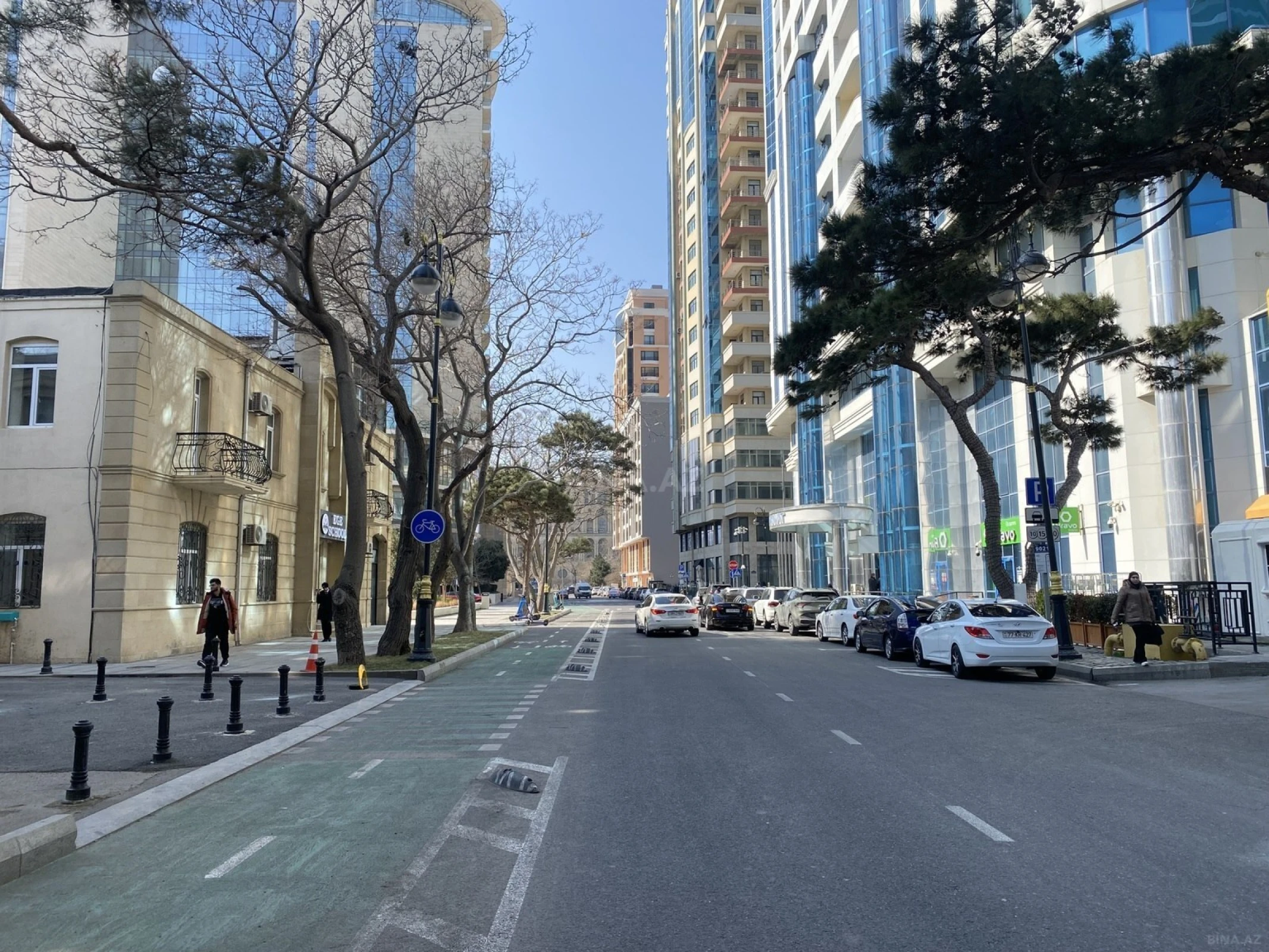 Satılır 3 otaqlı mənzil 106 m²