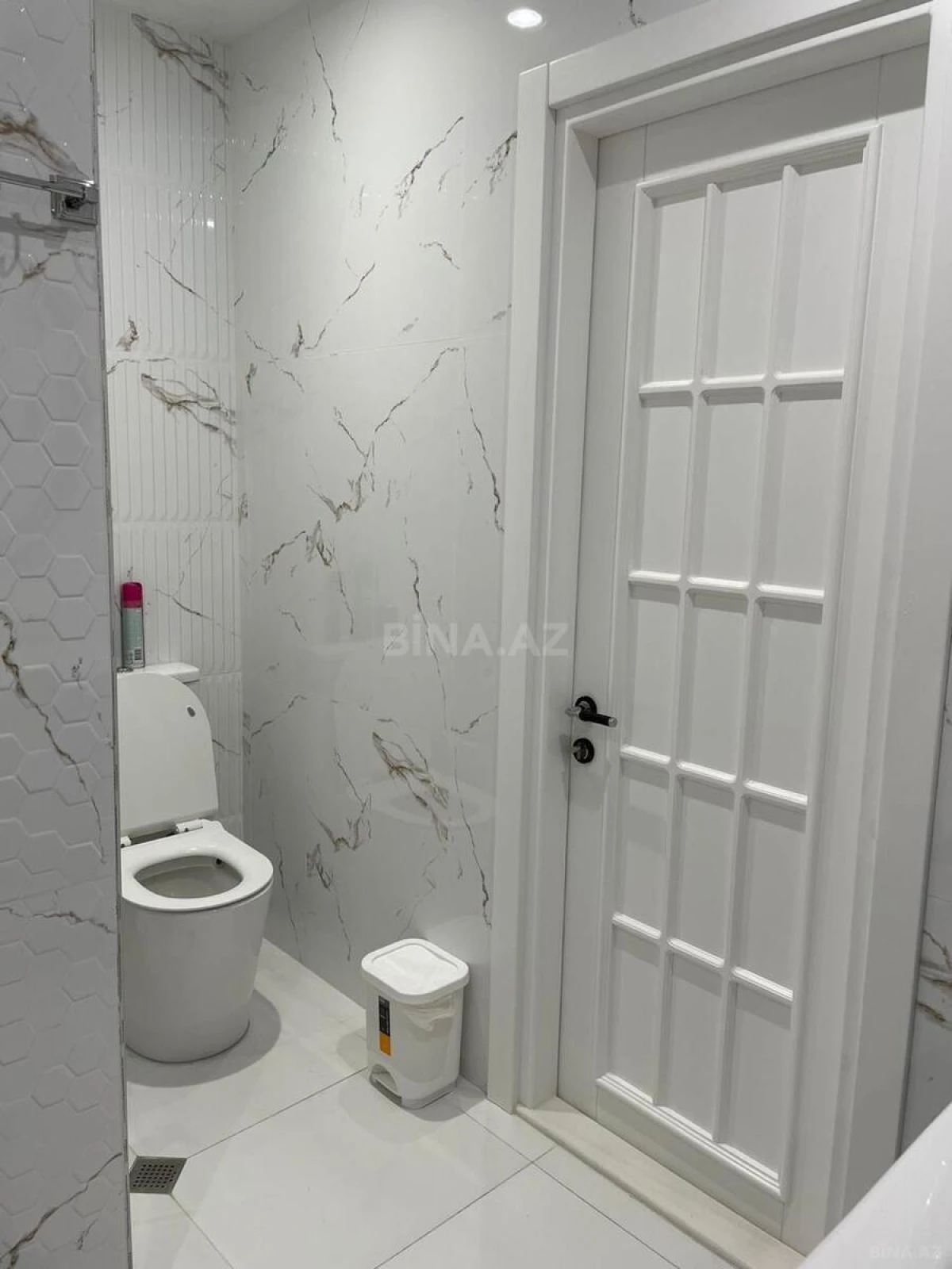 Kirayə verilir 2 otaqlı mənzil 70 m²