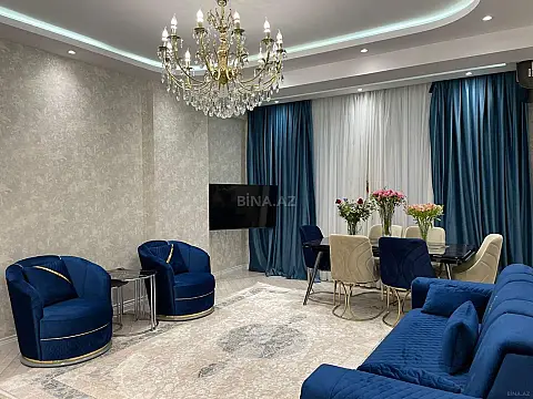 Kirayə verilir 2 otaqlı mənzil 70 m²