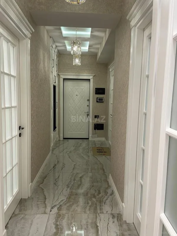 Kirayə verilir 2 otaqlı mənzil 70 m²