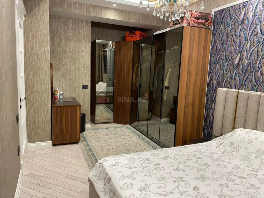 Kirayə verilir 2 otaqlı mənzil 70 m²