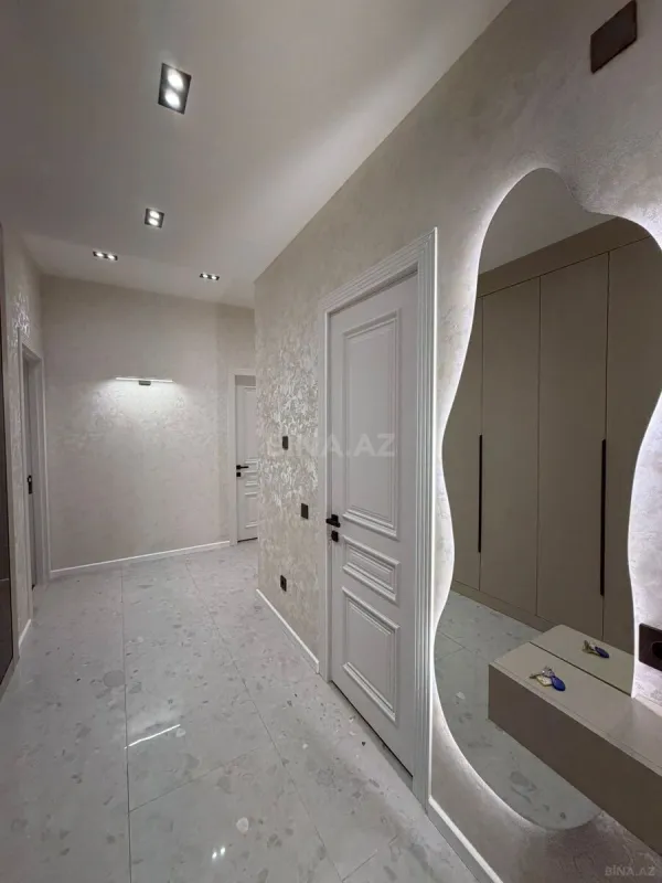 Satılır 3 otaqlı mənzil 97 m²