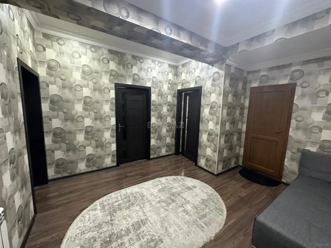 Satılır 2 otaqlı mənzil 87 m²