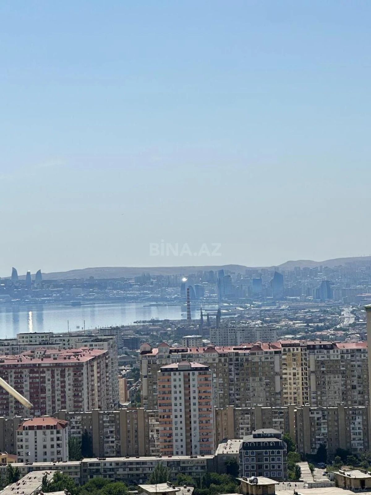 Satılır 2 otaqlı mənzil 87 m²