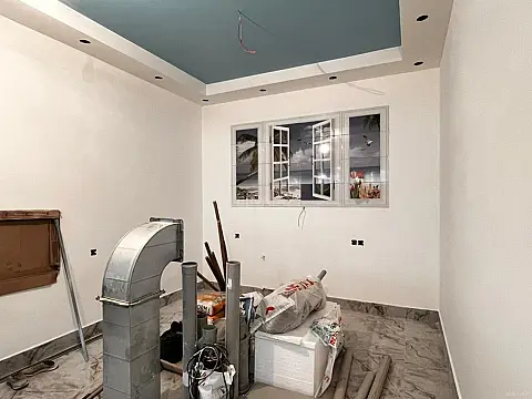 Kirayə verilir obyekt 256 m²