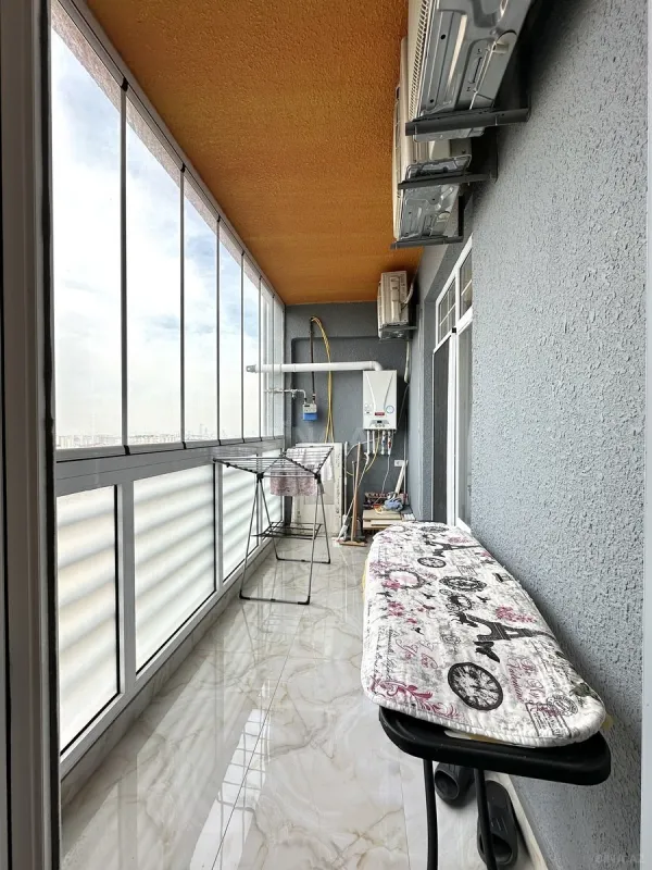 Satılır 3 otaqlı mənzil 105 m²