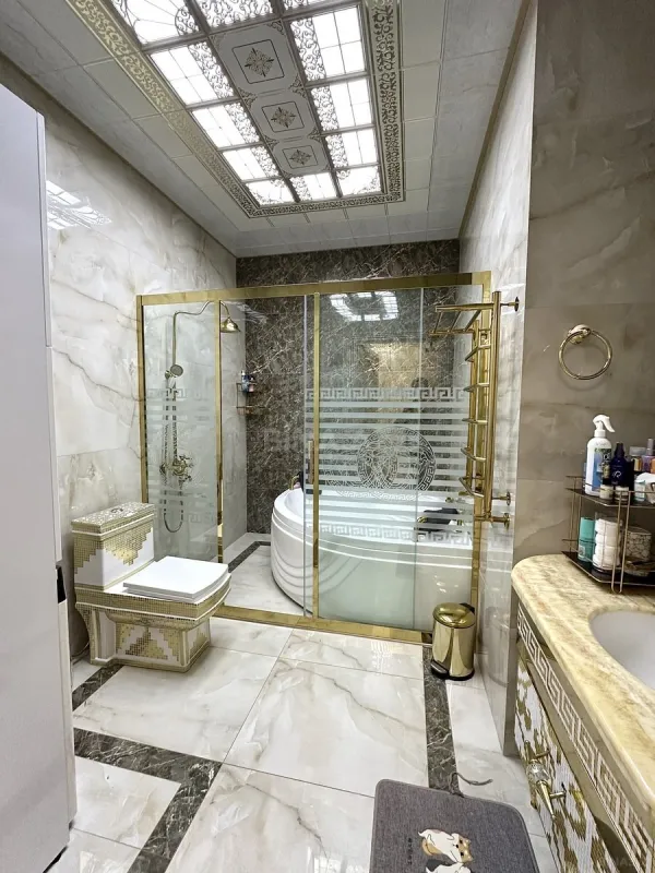 Satılır 3 otaqlı mənzil 105 m²
