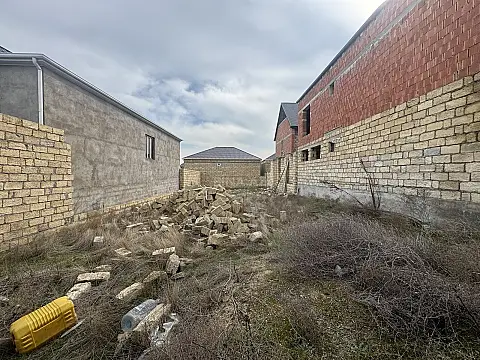 Kirayə verilir torpaq sahəsi 3 m²