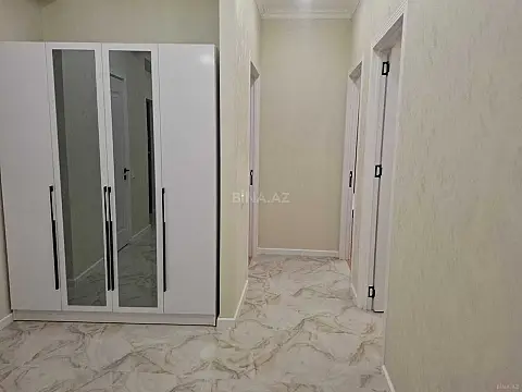 Kirayə verilir 3 otaqlı mənzil 120 m²