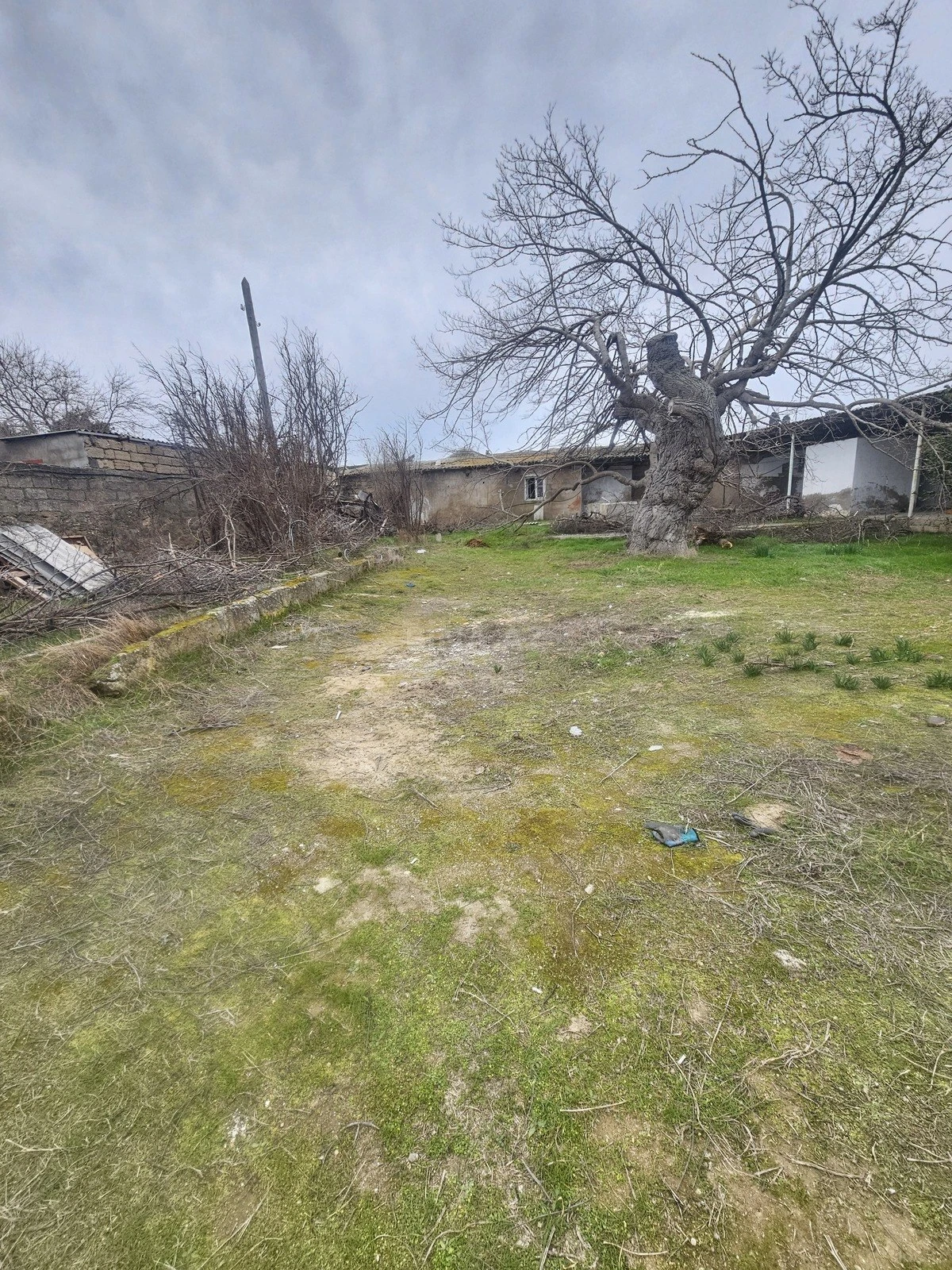 Satılır torpaq sahəsi 4 m²