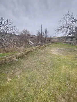 Satılır torpaq sahəsi 4 m²