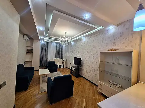 Satılır 3 otaqlı mənzil 94 m²