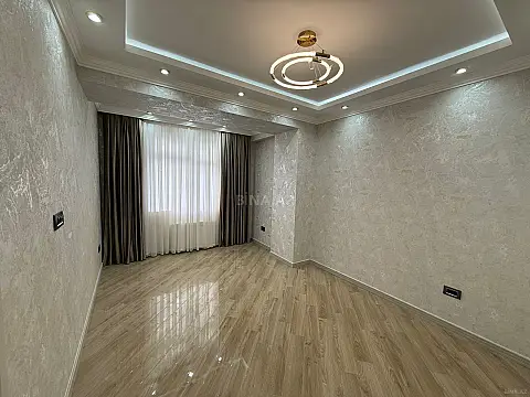 Satılır 3 otaqlı mənzil 110 m²