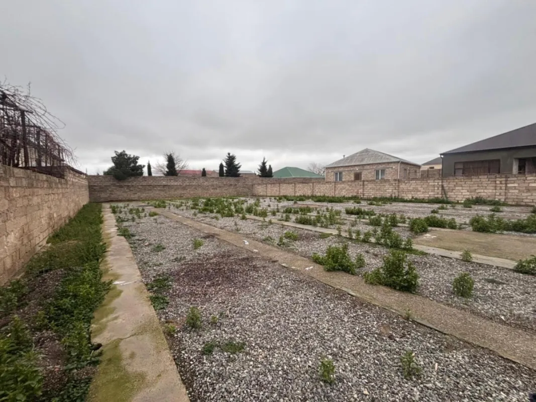 Satılır torpaq sahəsi 10 m²