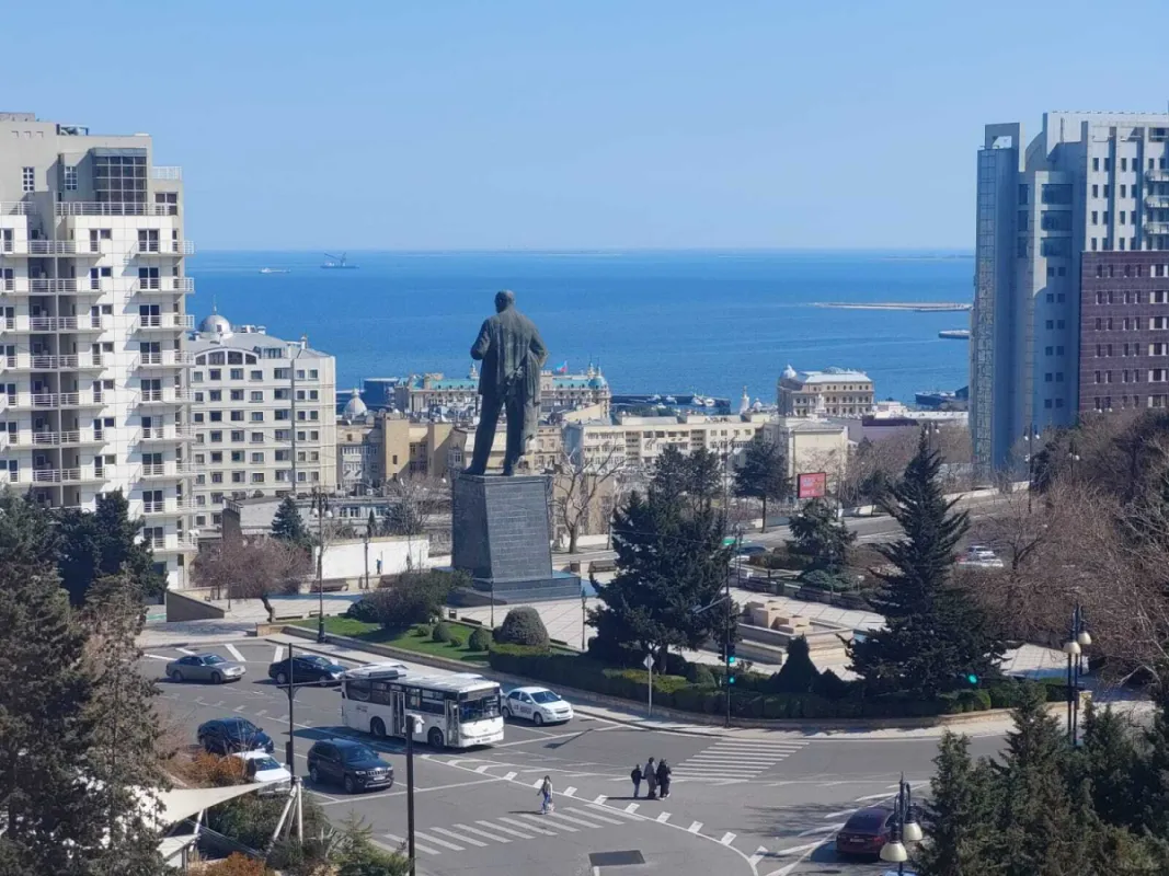 Satılır 3 otaqlı mənzil 80 m²