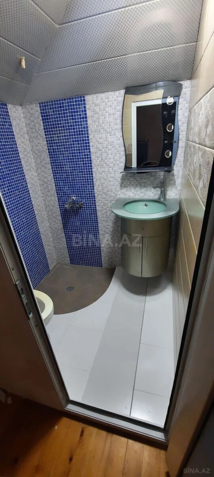 Satılır 5 otaqlı həyət evi 200 m²