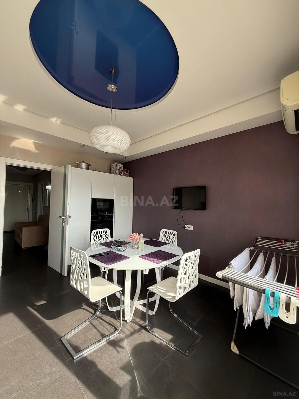 Satılır 3 otaqlı mənzil 158 m²