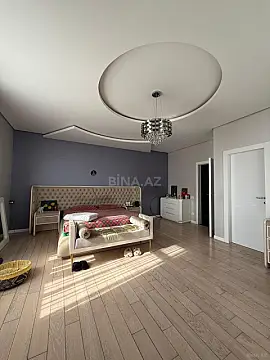 Satılır 3 otaqlı mənzil 158 m²