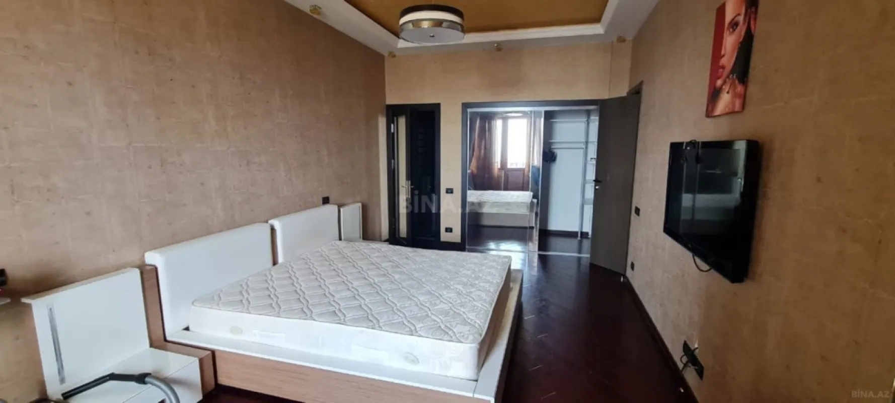 Kirayə verilir 4 otaqlı mənzil 220 m²