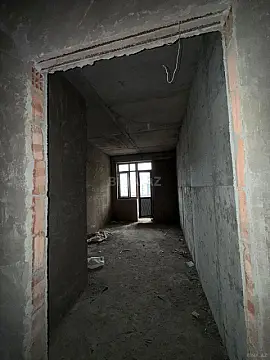 Satılır 2 otaqlı mənzil 108 m²