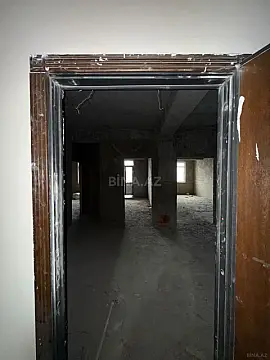 Satılır 2 otaqlı mənzil 108 m²