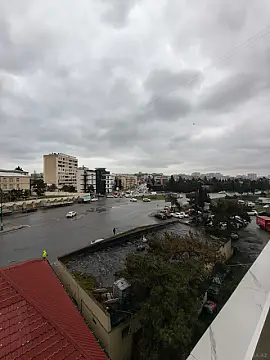 Satılır 3 otaqlı mənzil 125 m²