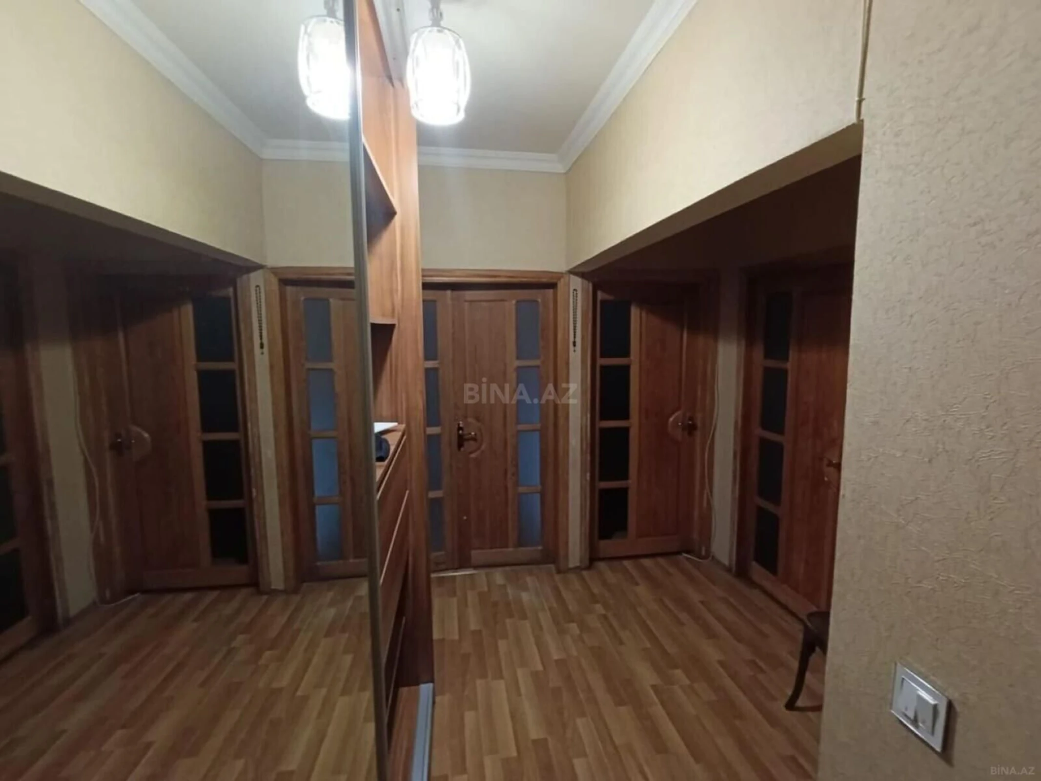 Satılır 3 otaqlı mənzil 72 m²