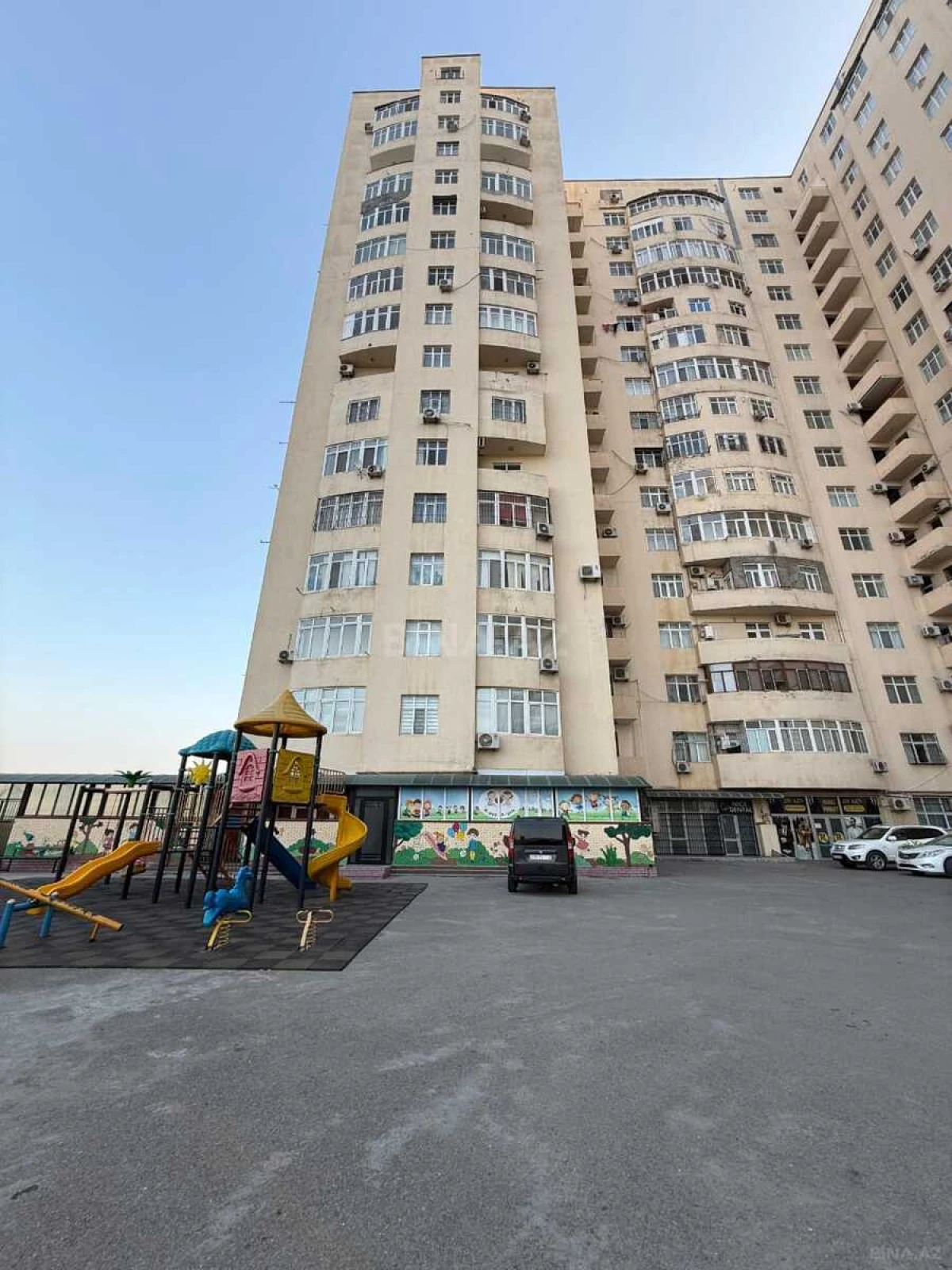 Satılır 2 otaqlı mənzil 60 m²