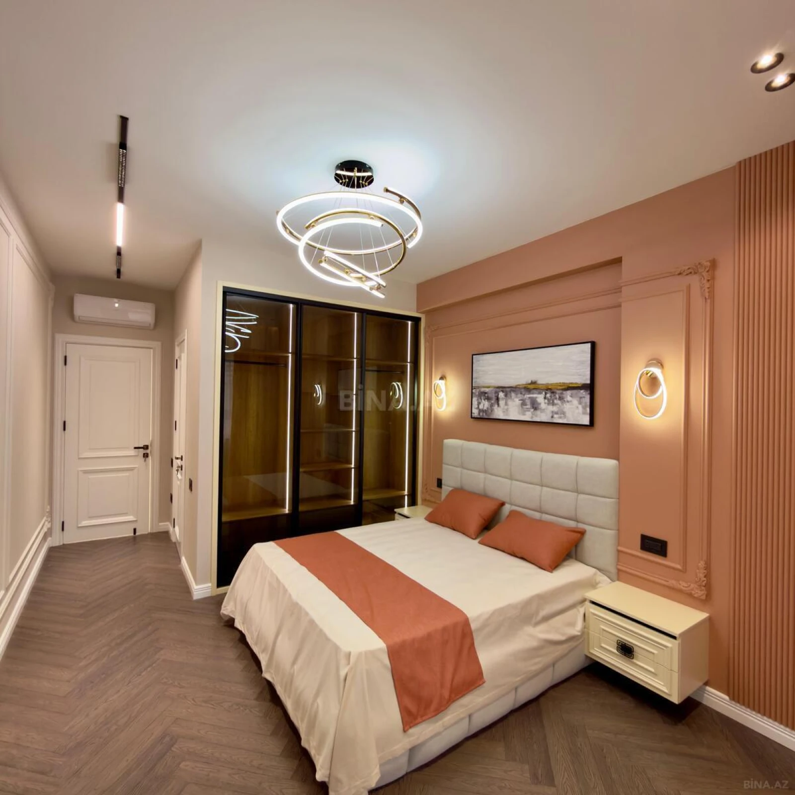 Satılır 3 otaqlı mənzil 96 m²