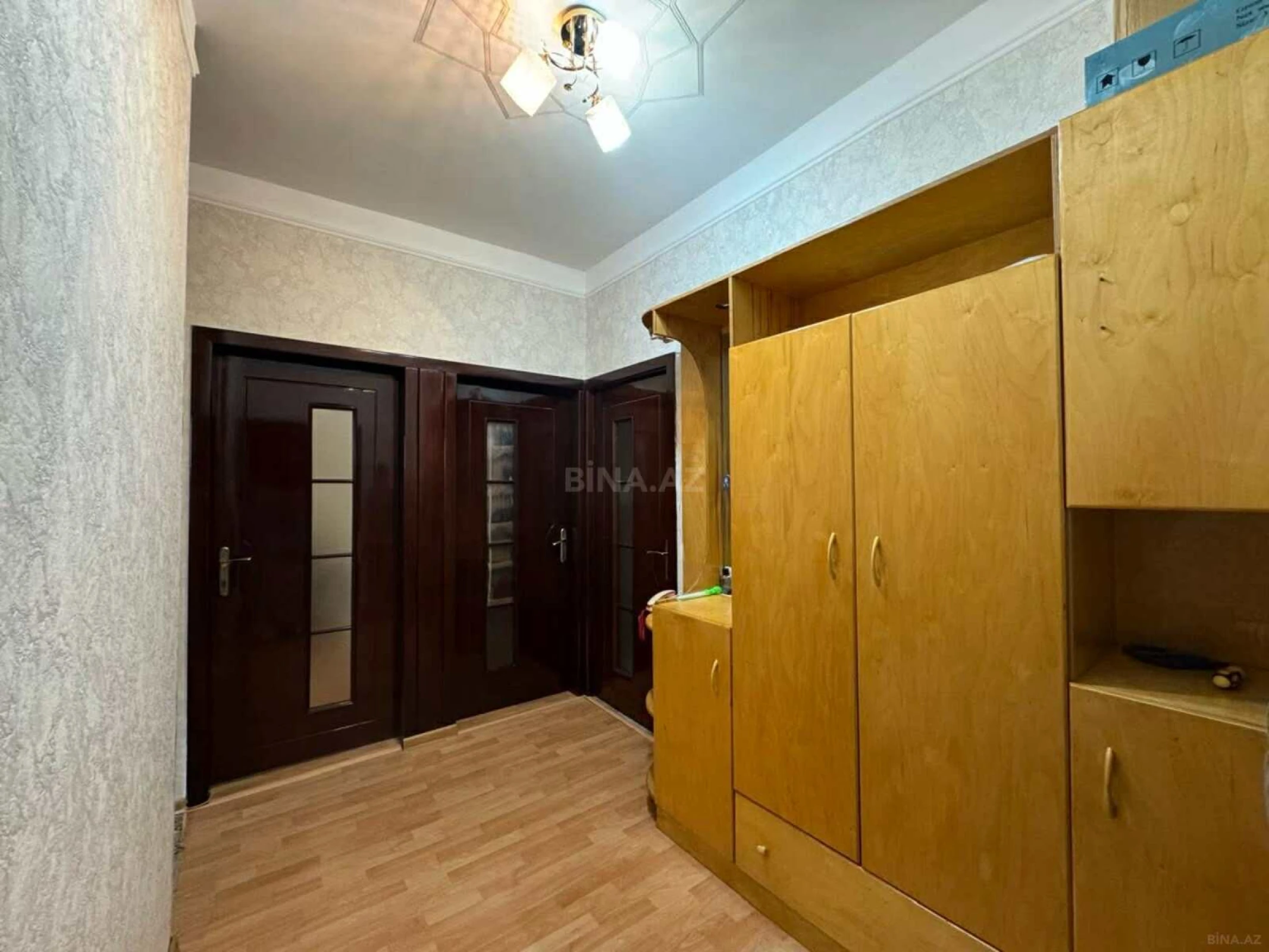 Satılır 3 otaqlı mənzil 80 m²