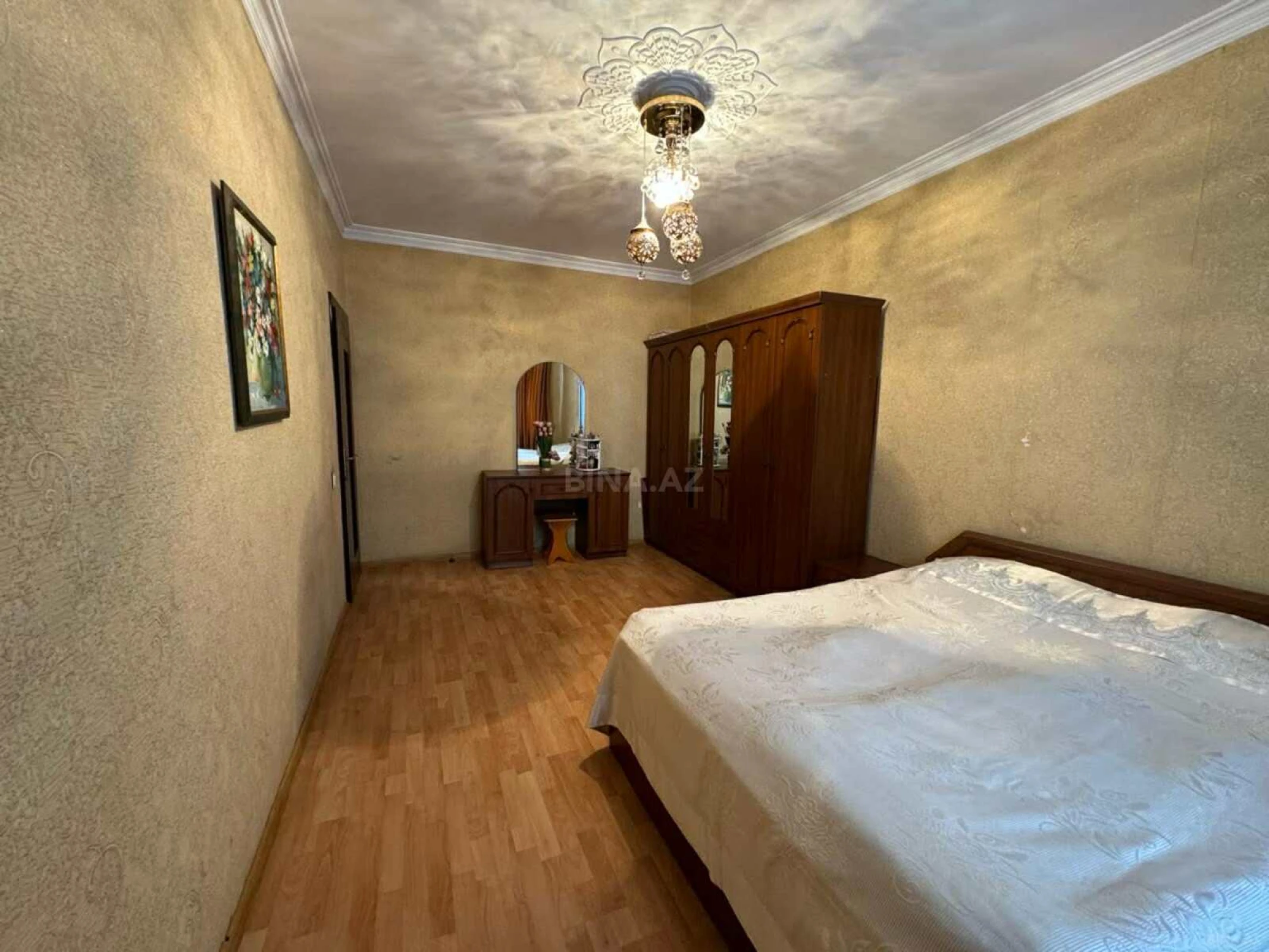 Satılır 3 otaqlı mənzil 80 m²