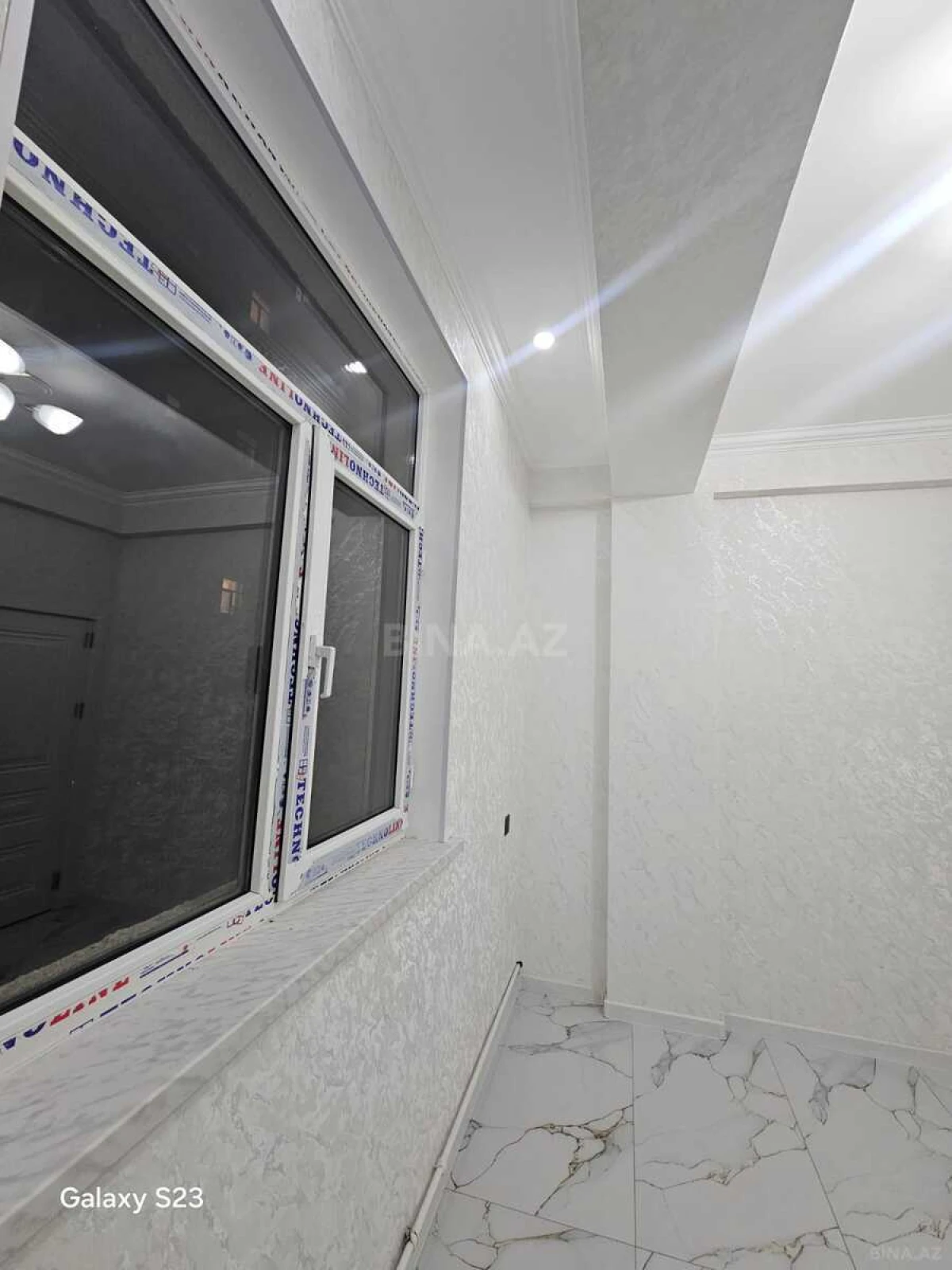 Satılır 2 otaqlı mənzil 58 m²