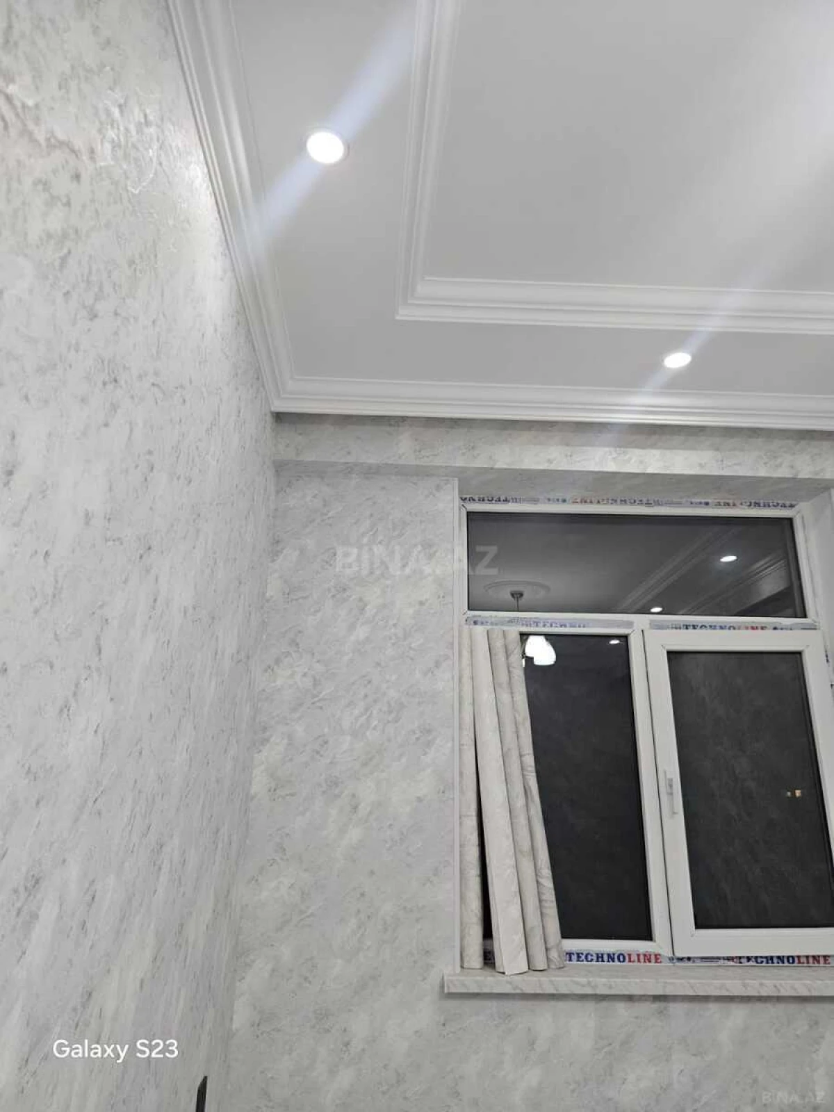 Satılır 2 otaqlı mənzil 58 m²