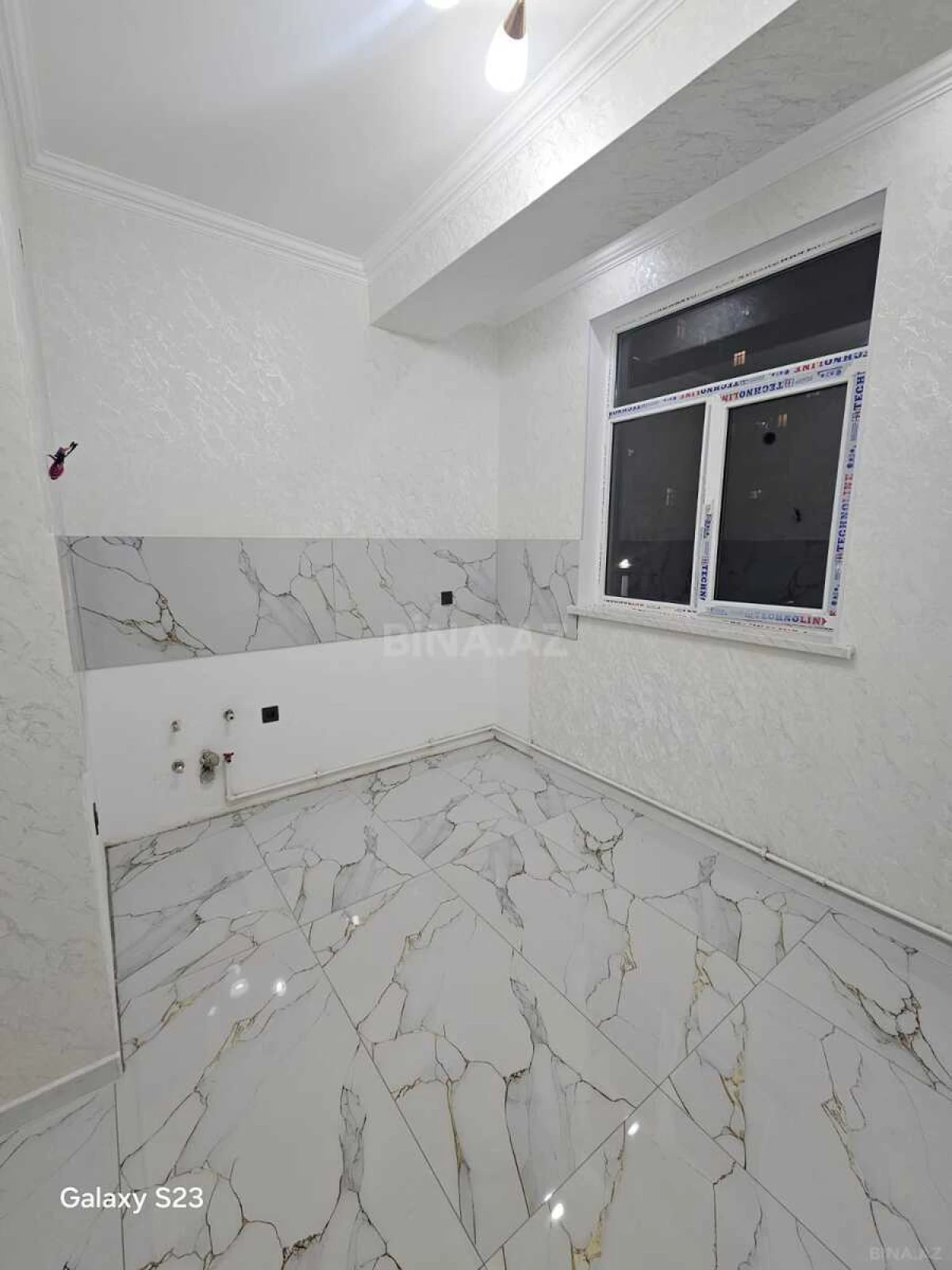 Satılır 2 otaqlı mənzil 58 m²