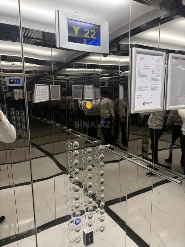 Satılır 3 otaqlı mənzil 148 m²